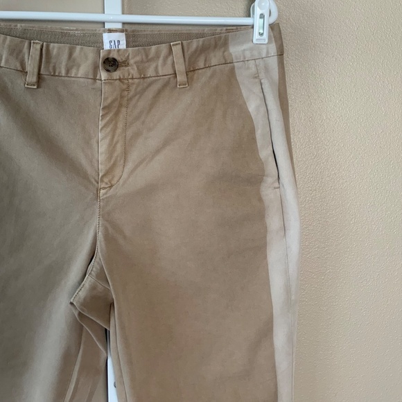 GAP Cropped Tuxedo Stripe Girlfriend Chino - Picture 5 of 16